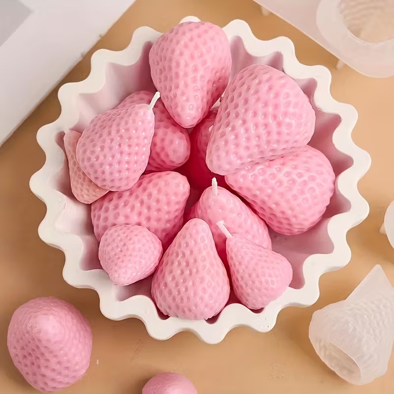 イチゴシリコンキャンドルモールド DIY アロマセラピー石鹸 - Soap Making Tray のレビューと価格