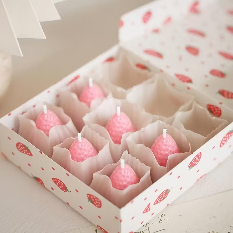 イチゴシリコンキャンドルモールド DIY アロマセラピー石鹸 - Soap Making Tray のレビューと価格
